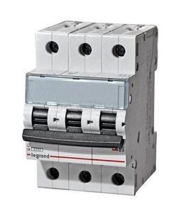 Автоматический выключатель TX³ 3P 63А (B) 10кА